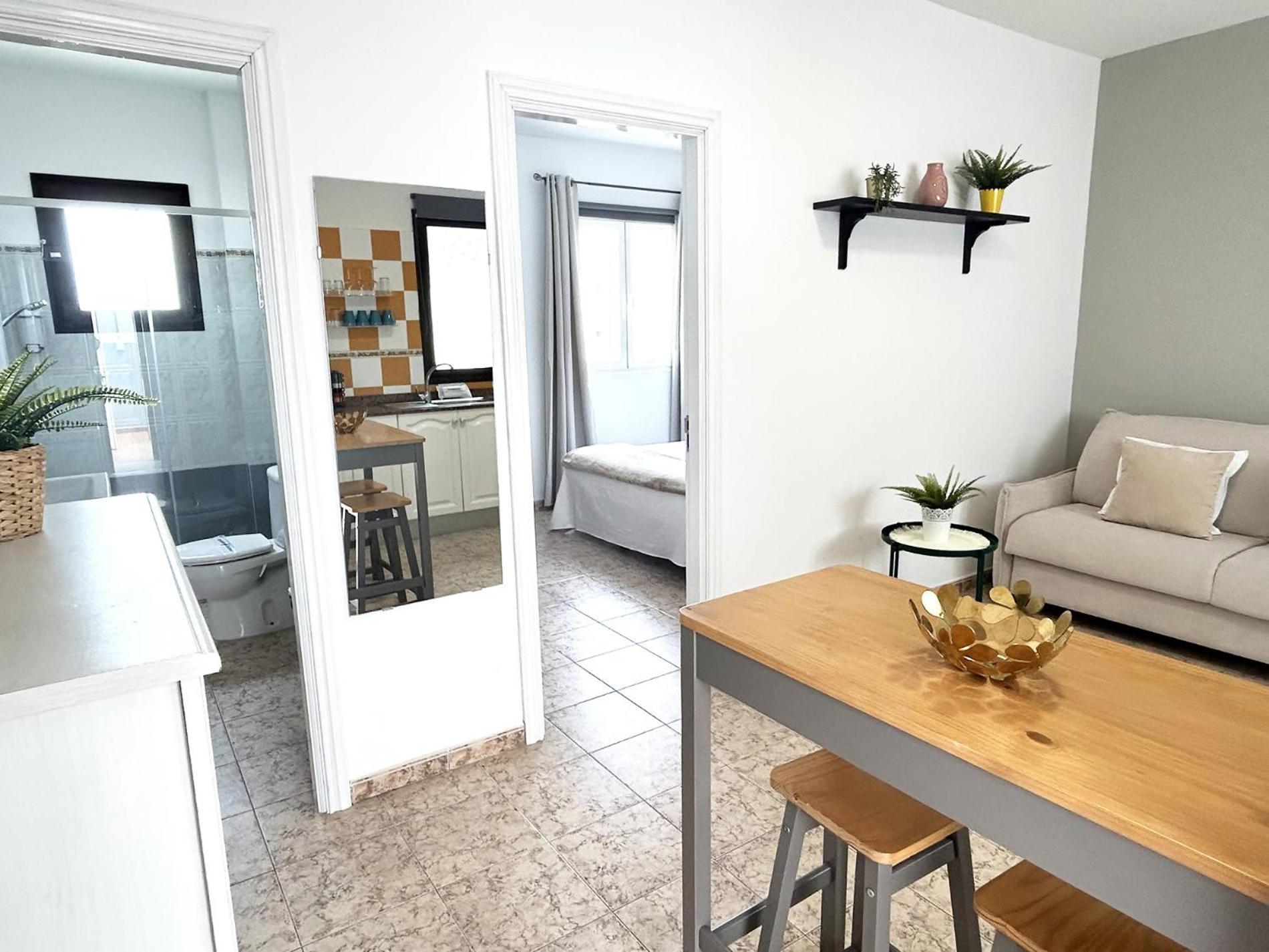 Mahostly Apartamento Comillas Pg Arrecife  Eksteriør billede