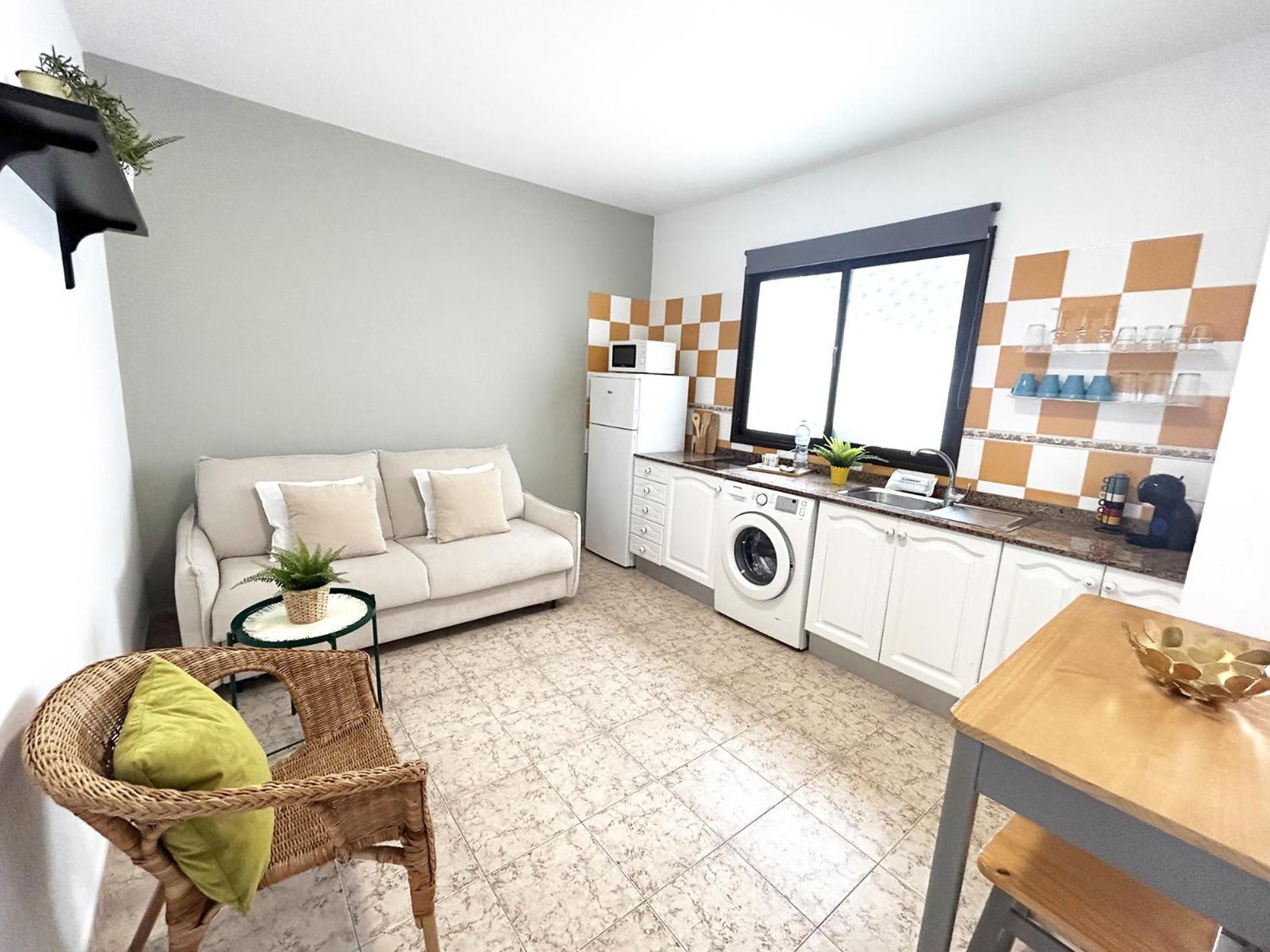 Mahostly Apartamento Comillas Pg Arrecife  Eksteriør billede